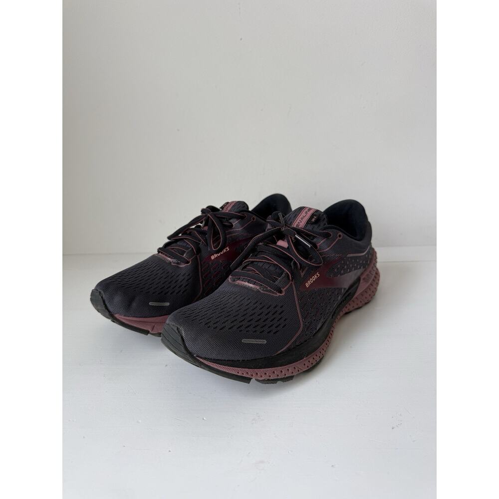 Brooks Adrenaline GTS 21 Women's Shoes Size 9.5D Black Burgundy Running Training